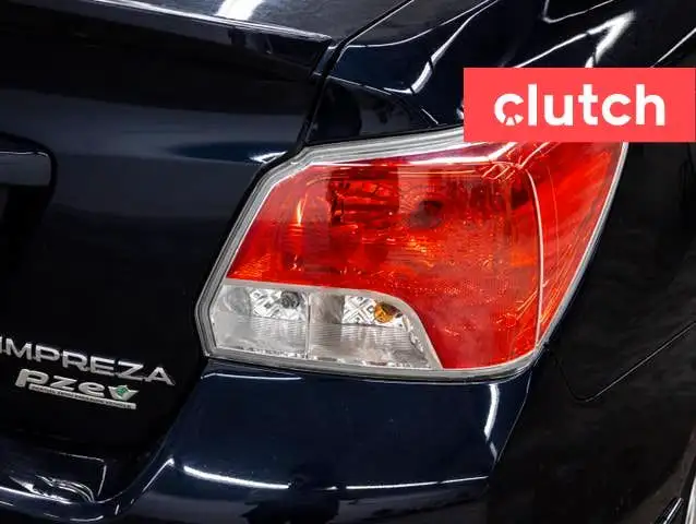 2015 Subaru Impreza Touring AWD w/ Front Heated Seats, Rearview  in Cars & Trucks in Ottawa - Image 12