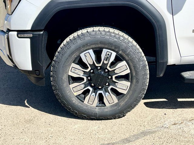 2025 GMC Sierra 3500 HD Denali in Cars & Trucks in Edmonton - Image 2