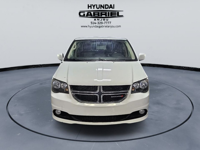 2018 Dodge Grand Caravan Crew in Cars & Trucks in City of Montréal - Image 2