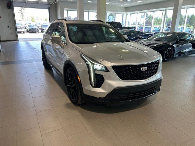 2022 Cadillac XT4 AWD Sport *Leather* *Roof* *Vented Seats* in Cars & Trucks in Fort McMurray - Image 3