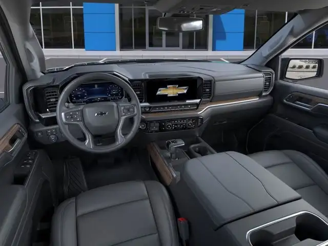 2025 Chevrolet Silverado 1500 RST dans Autos et camions dans London - Image 6