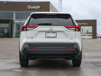*Heated Seats, Apple CarPlay, Android Auto, Blind Spot Monitoring, Lane Keep Assist!* With rugged ca... (image 4)