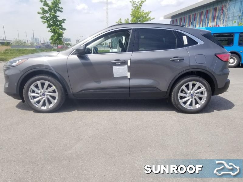 2022 Ford Escape Titanium AWD - Leather/Roof/Nav/Elite Pack!!!