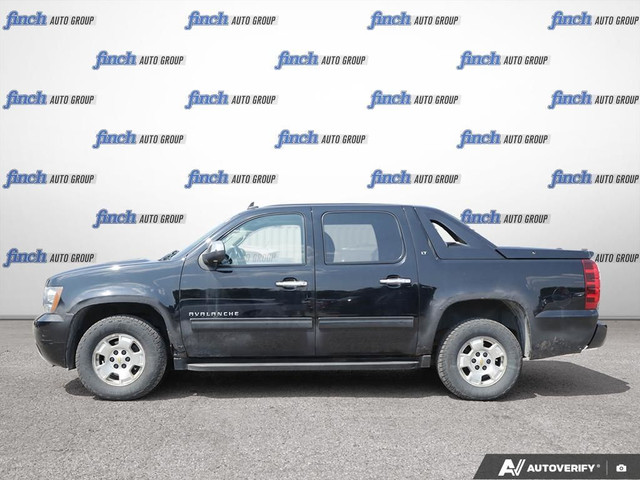 2011 Chevrolet Avalanche 1500 LT POWER SLIDING GLASS SUNROOF... in Cars & Trucks in London - Image 4