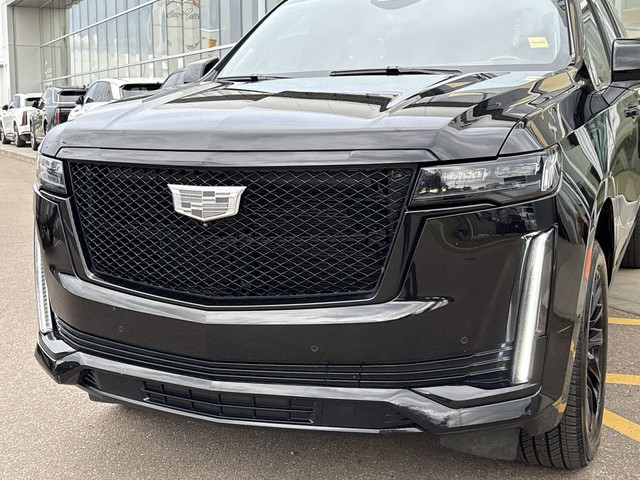 2024 Cadillac Escalade ESV 4WD Sport Platinum in Cars & Trucks in Edmonton - Image 4