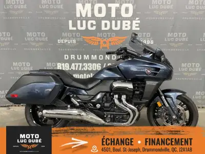 Honda CTX1300 ABS 2014 40 016 KM FREINS ABS RADIO VALISES RIGIDES POIGNÉES CHAUFFANTES NOUS OFFRONS...
