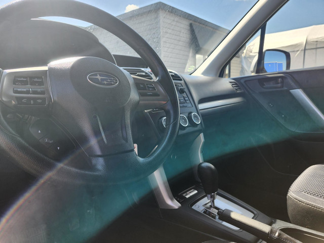 2015 Subaru Forester AWD GARANTIE 1 ANS dans Autos et camions  à Ville de Montréal - Image 3