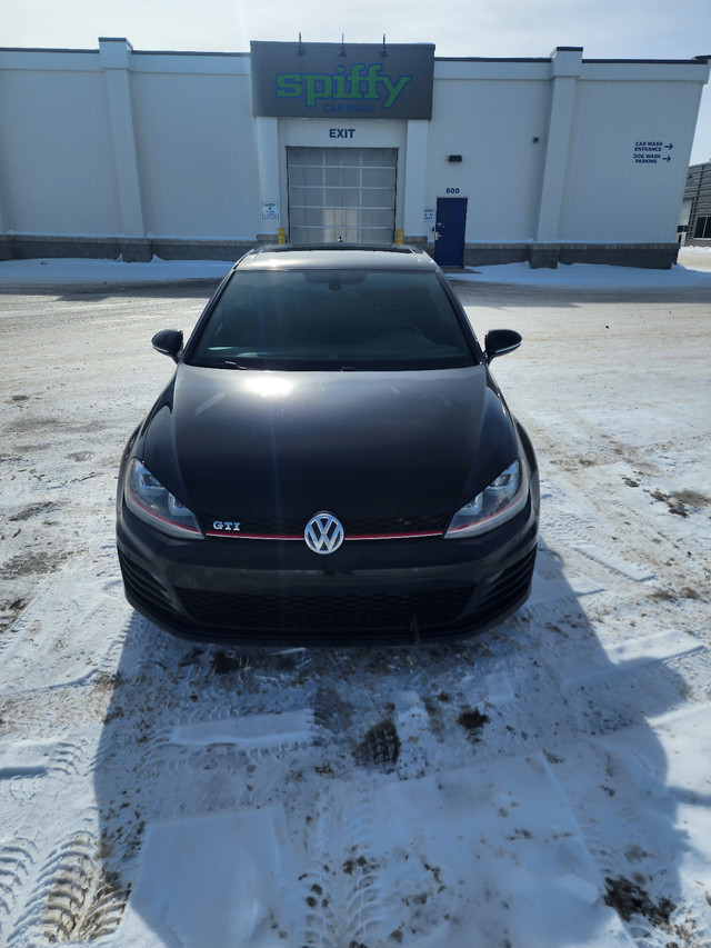 2015 Volkswagen GTI Autobahn in Cars & Trucks in Saskatoon - Image 2