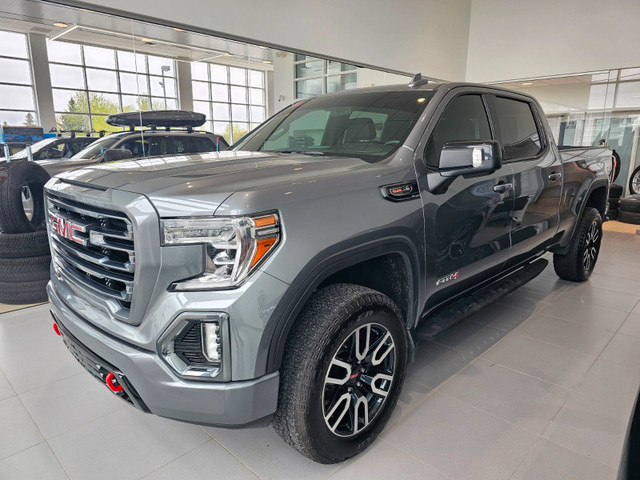 2022 GMC SIERRA 1500 LIMITED AT4 AT4 | Apple Carplay | Capacité  in Cars & Trucks in Sherbrooke