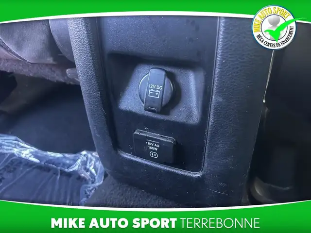 Dodge Journey Traction avant 4 portes, SXT 2012 à vendre in Cars & Trucks in Laval / North Shore - Image 21