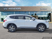 This 2022 Hyundai Santa Fe Preferred SUV combines style and practicality. Its sleek Quartz White ext... (image 5)