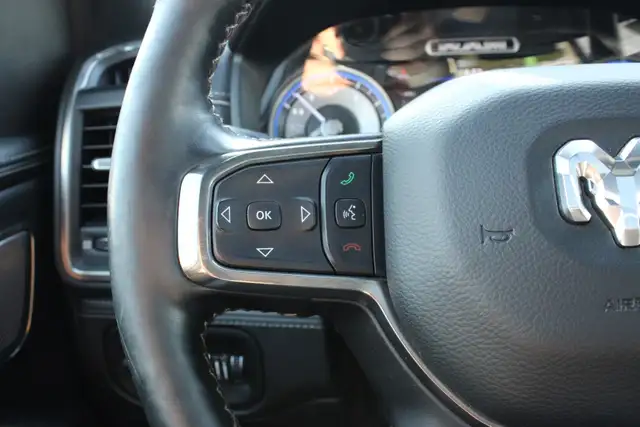 2019 RAM 1500 dans Autos et camions dans Région d’Oakville/Halton - Image 14