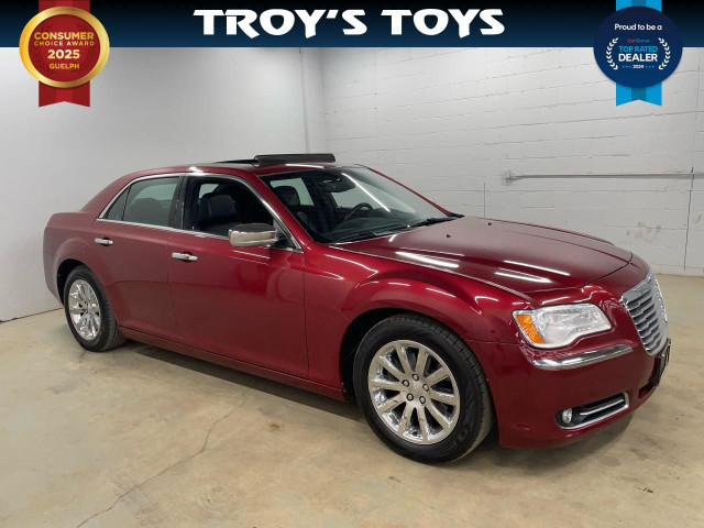 2012 Chrysler 300 4dr Sdn V6 Limited RWD in Cars & Trucks in Guelph