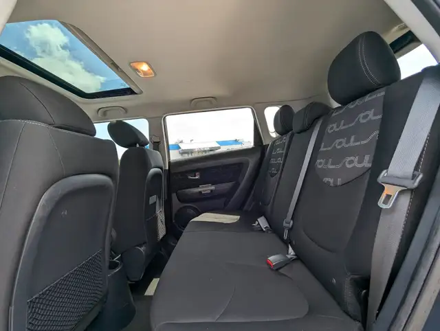 2013 Kia Soul 2.0L 4u Burner in Cars & Trucks in Ottawa - Image 13