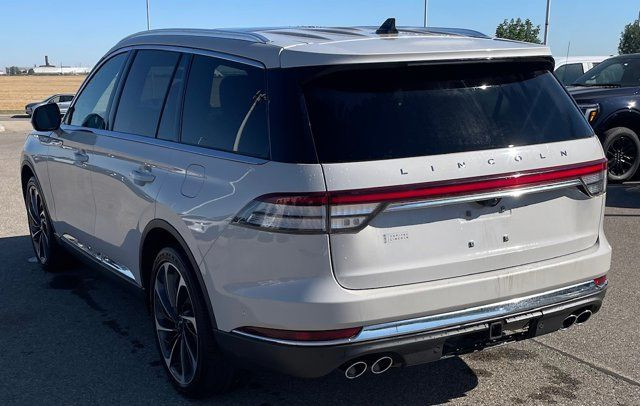 2023 Lincoln Aviator RESERVE AWD **New Arrival** in Cars & Trucks in Regina - Image 3