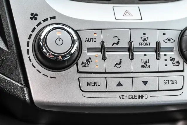 2017 Chevrolet Equinox LT Awd 4X4 / Bluetooth / Cruise /Groupe E in Cars & Trucks in City of Montréal - Image 23