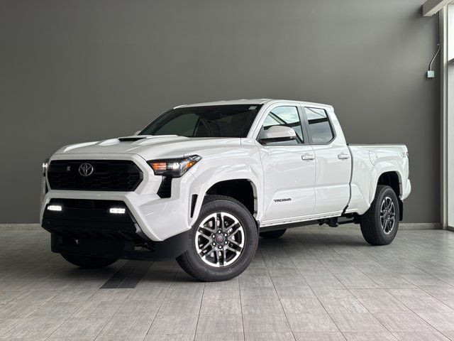 2025 Toyota Tacoma TRD Sport | 6ft Truck Bed | Heated Seats in Cars & Trucks in Edmonton - Image 2