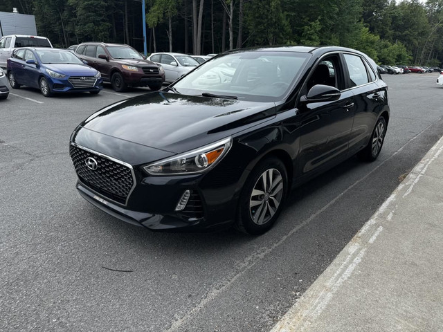 Hyundai Elantra GT Preferred Auto Tissu Mags Volant chauffant 20 in Cars & Trucks in Trois-Rivières