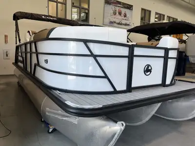 Check out our 2023 E-Series 23 Dual Lounge Sport PRO (White) powered by a Mercury 150 L Pro XS 4S. T...