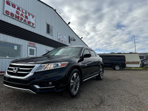 2013 Honda Accord Crosstour EX-L AWD- LOW MILEAGE! WARRANTY INC, LEATHER, ROOF, NAV, HEATED SEATS, LANE DEPARTURE WARNING