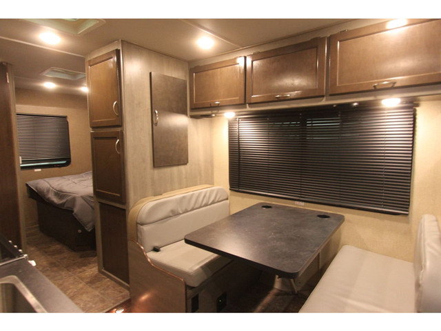  2019 Thor Motor Coach Four Winds 22B petit classe C, 1 extensio in RVs & Motorhomes in Laval / North Shore - Image 3