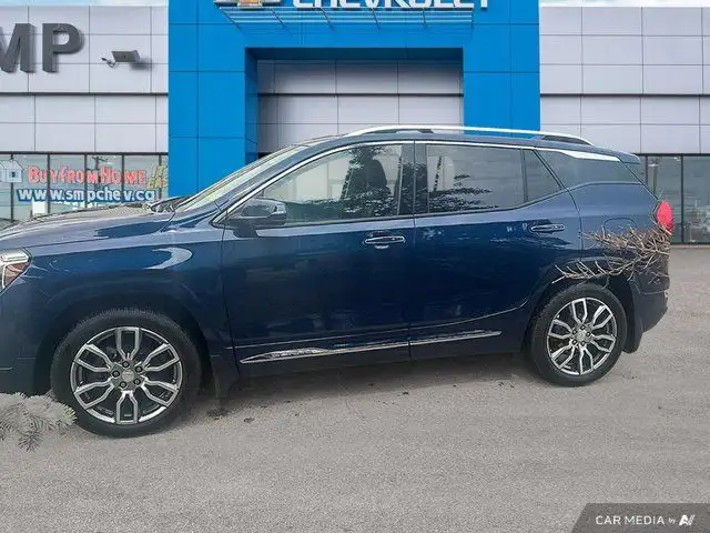 2023 GMC Terrain Denali | AWD | Leather | Sunroof | Nav in Cars & Trucks in Saskatoon - Image 3