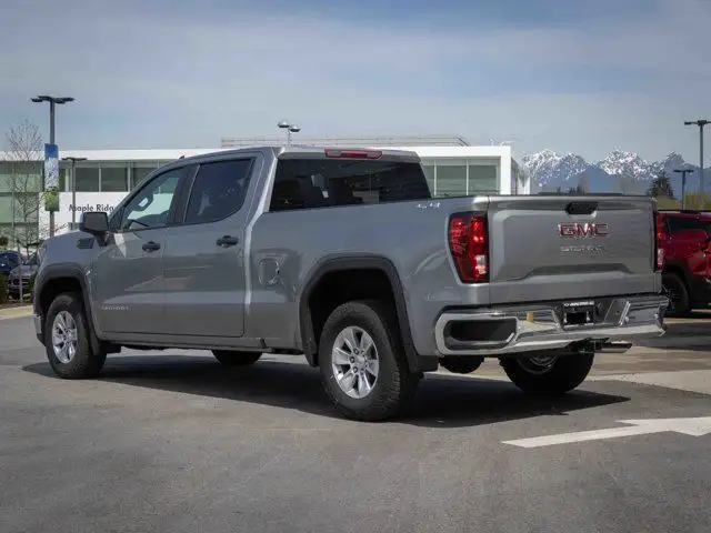2024 GMC Sierra 1500 Pro | 5.3L in Cars & Trucks in Tricities/Pitt/Maple - Image 5