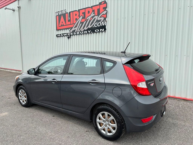 2012 Hyundai Accent GLS 5-Door in Cars & Trucks in Ottawa - Image 3
