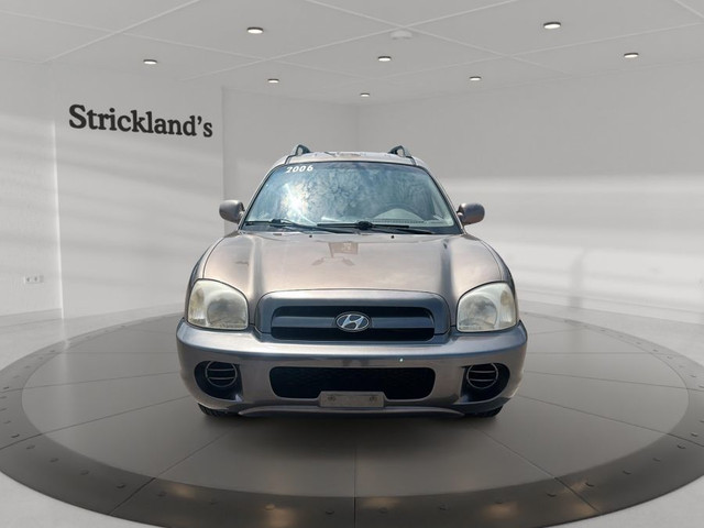 2006 HYUNDAI SANTA FE GL in Cars & Trucks in Stratford - Image 3