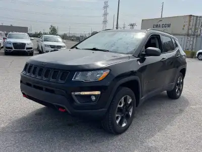 2018 JEEP COMPASS TRAILHAWK 4X4 ABSOLUTELY GORGEOUS NO ACCIDENTS MUST SEE CERTIFICATION INCLUDED !!!...