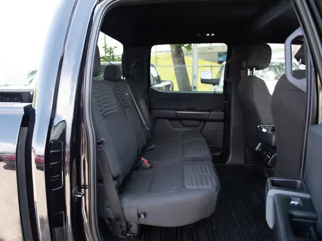 2023 Ford F-150 2.7L, Trailer Tow Pkg, STX Appearance Pkg in Cars & Trucks in Calgary - Image 17