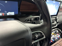 The 2018 Lincoln Navigator Reserve is powered by a 3.5L twin turbo premium unleaded V6 engine and fe... (image 7)