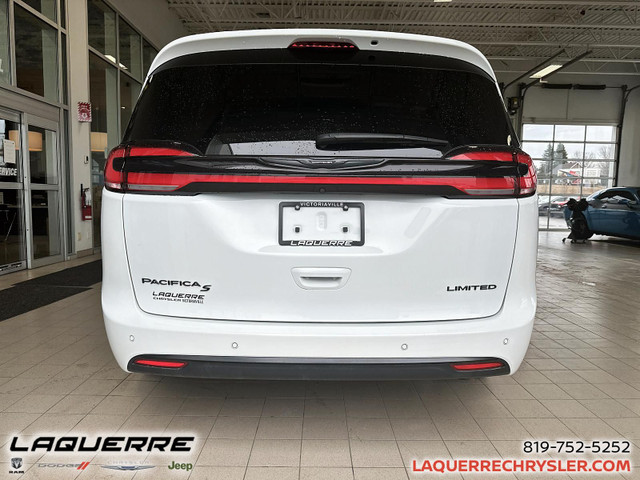 Chrysler Pacifica Limited TA 2022 à vendre in Cars & Trucks in Victoriaville - Image 3