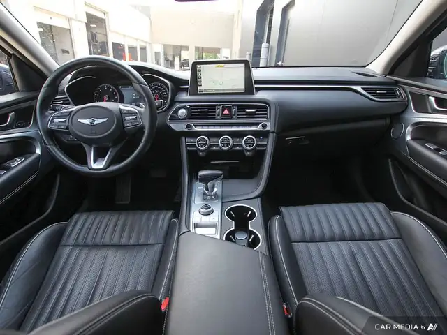 2020 Genesis G70 2.0T Advanced adaptive cruise control |nappa... in Cars & Trucks in London - Image 27