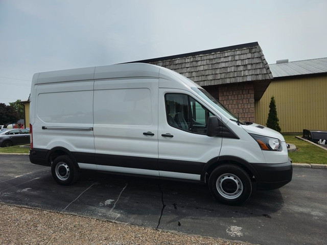  2019 Ford Transit Van T-250 High Roof Cargo Van, 3.7L Gas Engin in Cars & Trucks in Chatham-Kent - Image 2