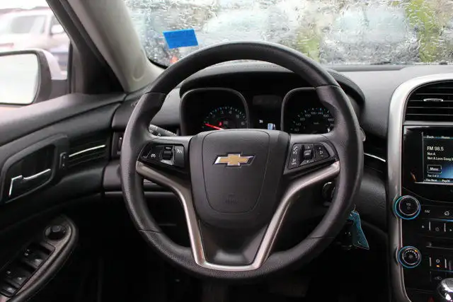 2016 Chevrolet Malibu Limited LT dans Autos et camions dans Calgary - Image 15