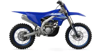 Caractéristiques clés L’admission revisitée et le MCE reparamétré offrent plus de puissance à moyen...