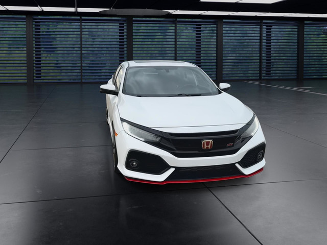 2018 Honda Civic Si l Manual Transmission l HFP Kit l Remote Sta in Cars & Trucks in Calgary - Image 3
