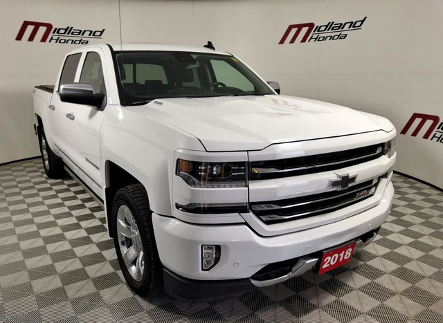 2018 Chevrolet Silverado 1500 Crew Cab 4x4 LTZ / Short Box in Cars & Trucks in Barrie - Image 2