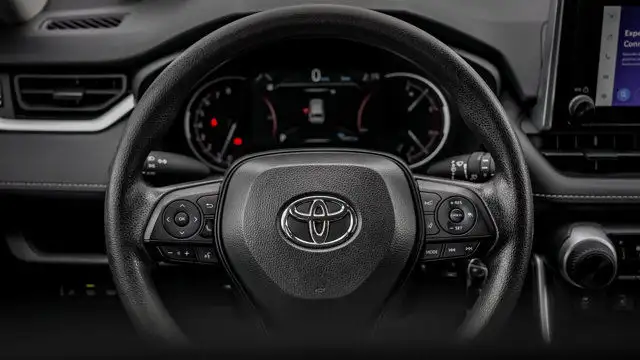 2023 Toyota RAV4 LE AWD | Heated Seats | Lane Keeping | CarPlay in Cars & Trucks in Guelph - Image 14