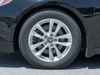 Recent Arrival! Odometer is 11603 kilometers below market average! Clean carfax!Black 2018 Acura TLX... (image 3)