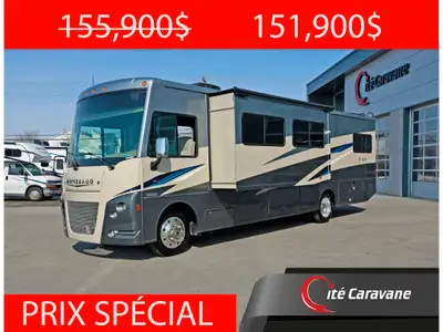 Winnebago / Itasca Sunstar 35 U 2021 avec 2 extensions Mécanique Ford V8 7.3L , chaussée sur des rou...