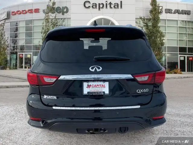 2017 INFINITI QX60 AWD | One Owner Carfax | dans Autos et camions dans Ville d’Edmonton - Image 6