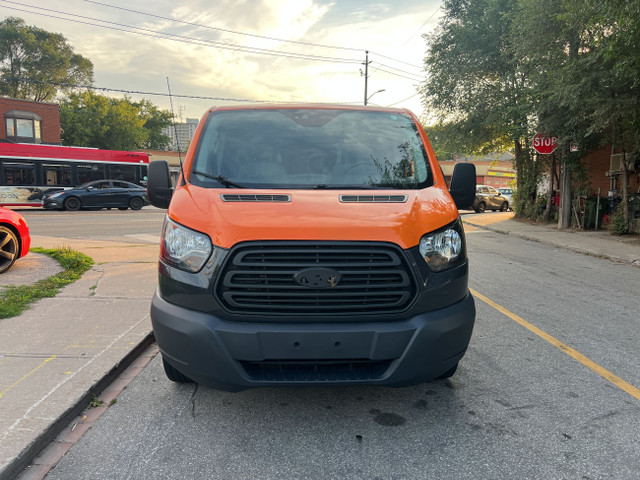 2018 Ford Transit T-150 148" Low Rf 8600 GVWR Swing-Out RH Dr in Cars & Trucks in City of Toronto - Image 2