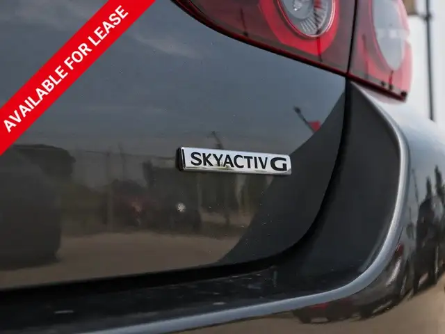 2020 Mazda Mazda3 GT Auto i-ACTIV AWD in Cars & Trucks in Hamilton - Image 20