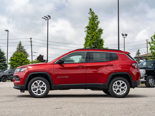 2025 Jeep Compass North in Cars & Trucks in Barrie - Image 4