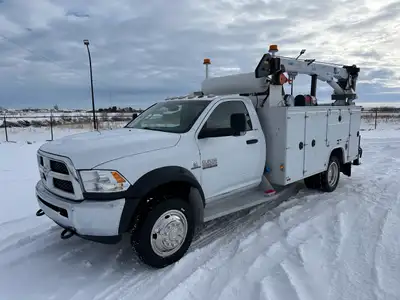 2016 Dodge 5500 Regular Cab 4x4 Service Truck + 6.7L Cummins Diesel + 4x4 W/ AutoMatic Transmission...