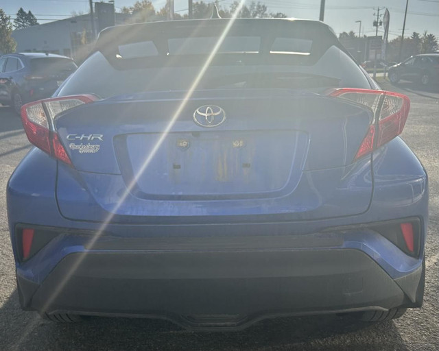 Toyota C-HR LE FWD 2021 à vendre in Cars & Trucks in Laurentides - Image 4
