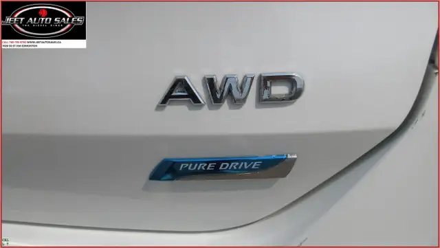 2015 Nissan Rogue S AWD SUV in Cars & Trucks in Edmonton - Image 11