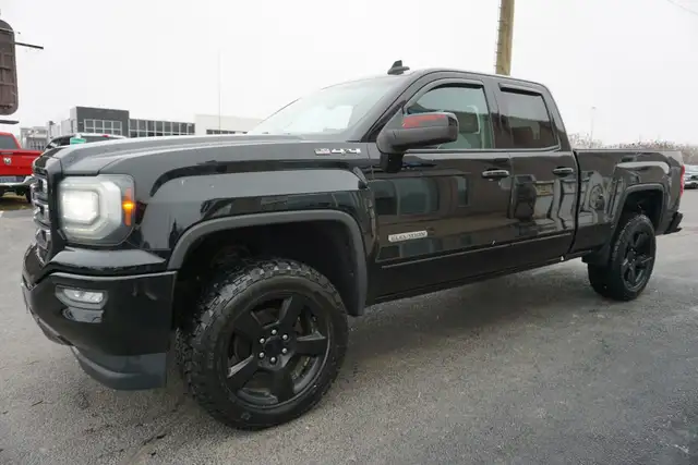 2016 GMC Sierra 1500 in Cars & Trucks in Oakville / Halton Region - Image 4